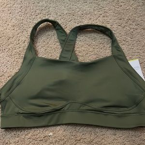 Old Navy crisscross sports bra